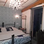 D'hotes - Le Petit Bonheur Frayssinet-le-Gelat