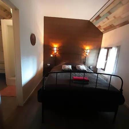 D'hotes - Le Petit Bonheur Bed & Breakfast Frayssinet-le-Gelat