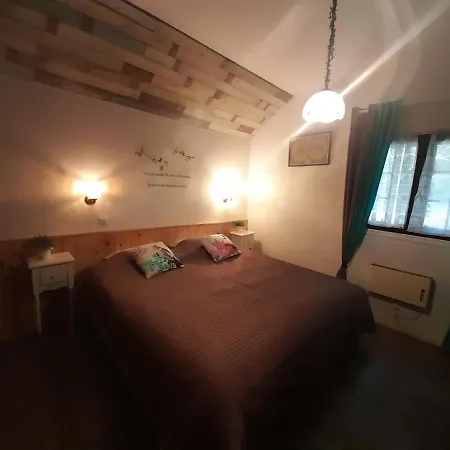D'hotes - Le Petit Bonheur * Frayssinet-le-Gelat